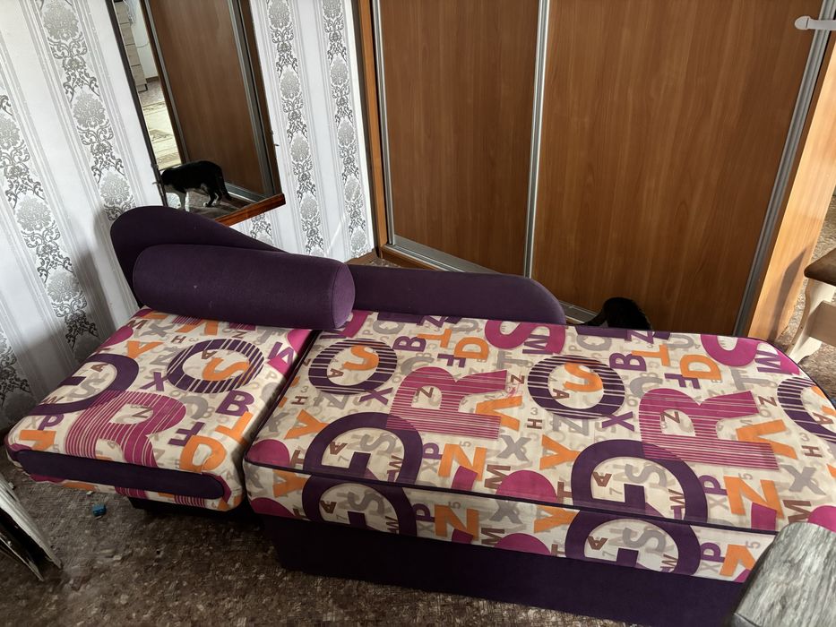 Продам детский диван