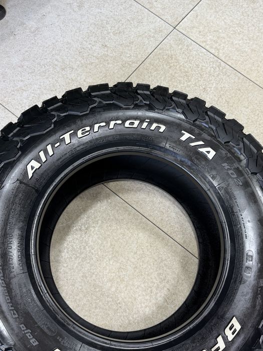 BF Goodrich LT275/70R16