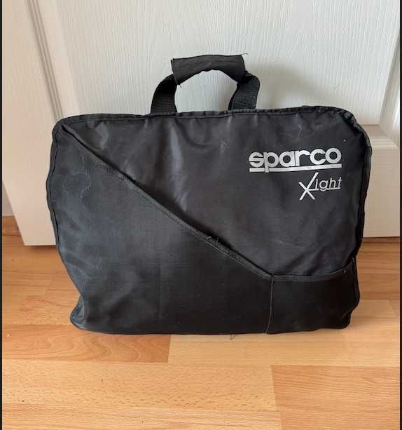 Pachet complet raliu Sparco – costum, ghete, mănuși si casca