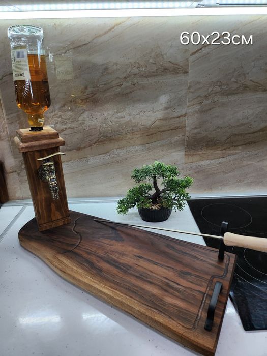 Диспенсър за алкохол Орех и Акация