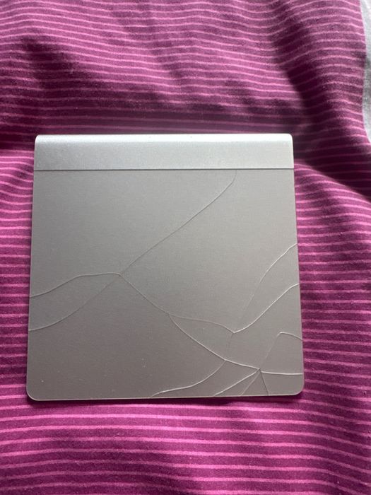 Magic Trackpad с козметичен дефект