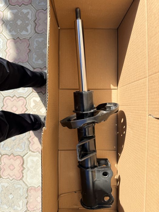 Амортизатор на Хюндай Соната DN8