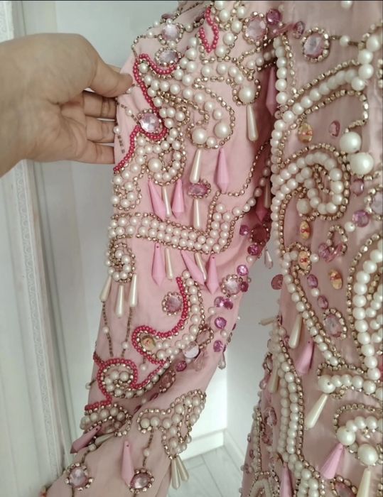 Rochie Asos Bijuterie