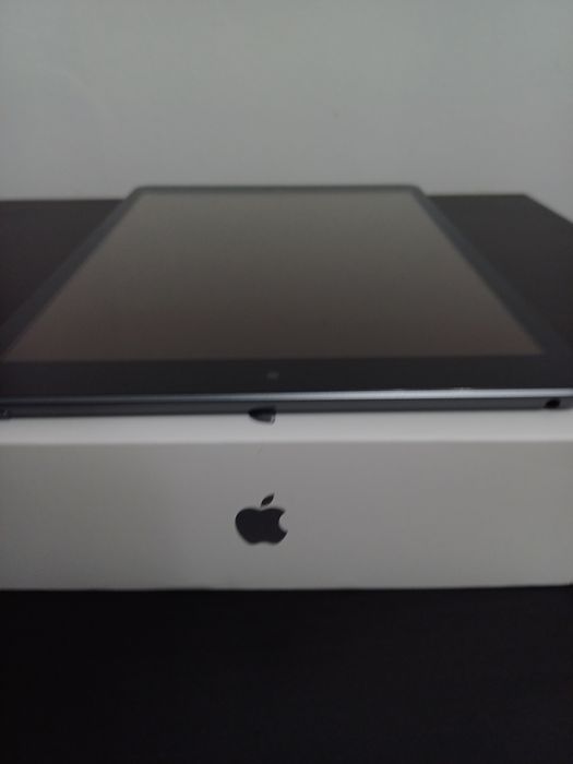 iPad 9, 10.2", 64GB + Apple Pencil 1st Gen