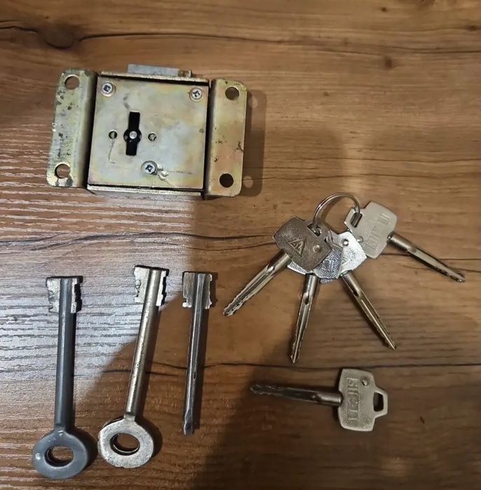 Сейф Иранский тяжёлый