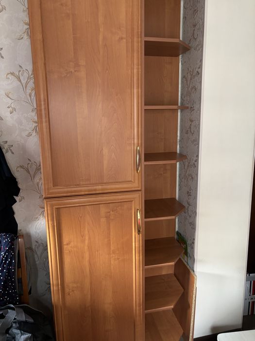 Пенал с боковыми полочками