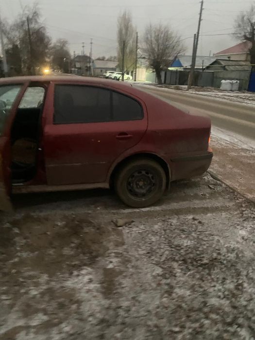 Продам машину Шкода Октавия
