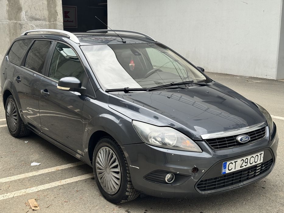 Ford Focus II Facelift Tournier model Ghia 2009