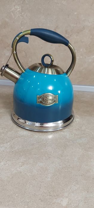 Чайник  Lazneyru