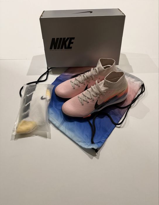 Стоножки Nike Mercurial