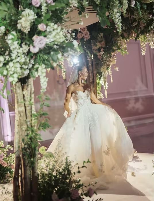 Булчинска рокля под наем рокля под наем сватбена рокля