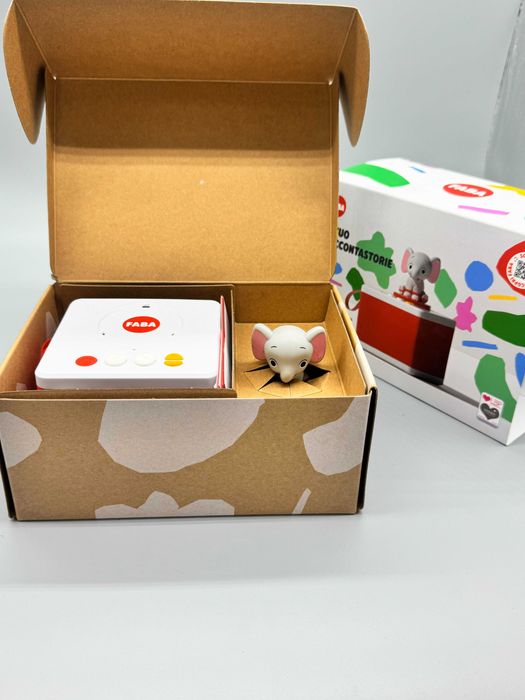 FABA детски аудио разказвач със слончето Ele, компект -италиански език