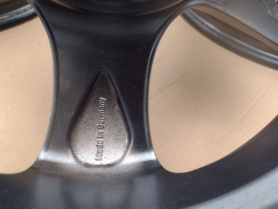 Перфектни Dezent 17-5x108 ET40 7.5j Ford  S Max