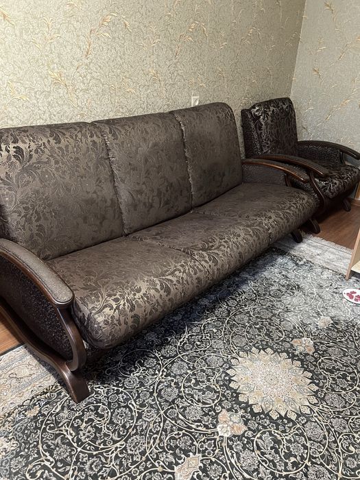 Продам диван и 2 кресла,пр.во Белоруссия