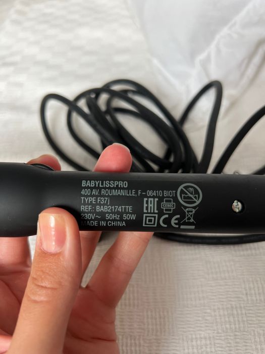 Професионална класическа маша за коса BaByliss PRO Titanium-Tourmaline с диаметър 32 мм