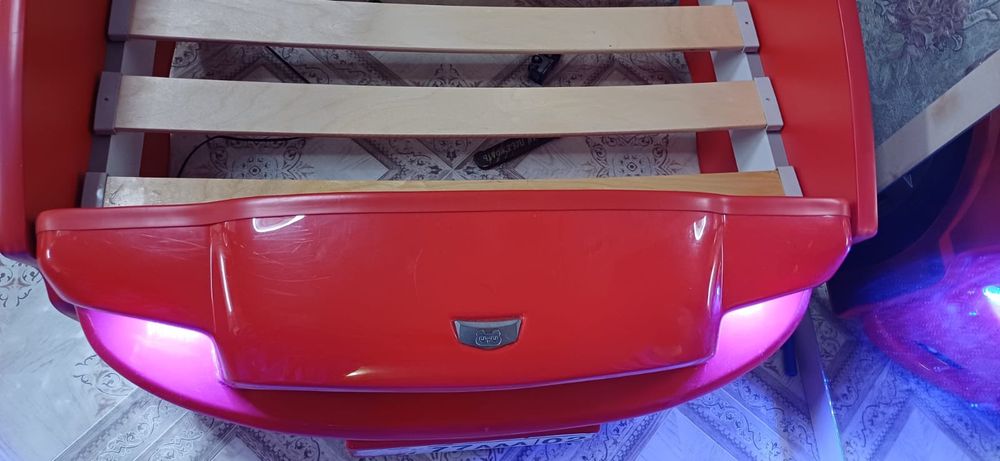 Кровать- машинка