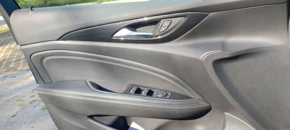 OPEL Insignia1.6 CDTI 136к.с