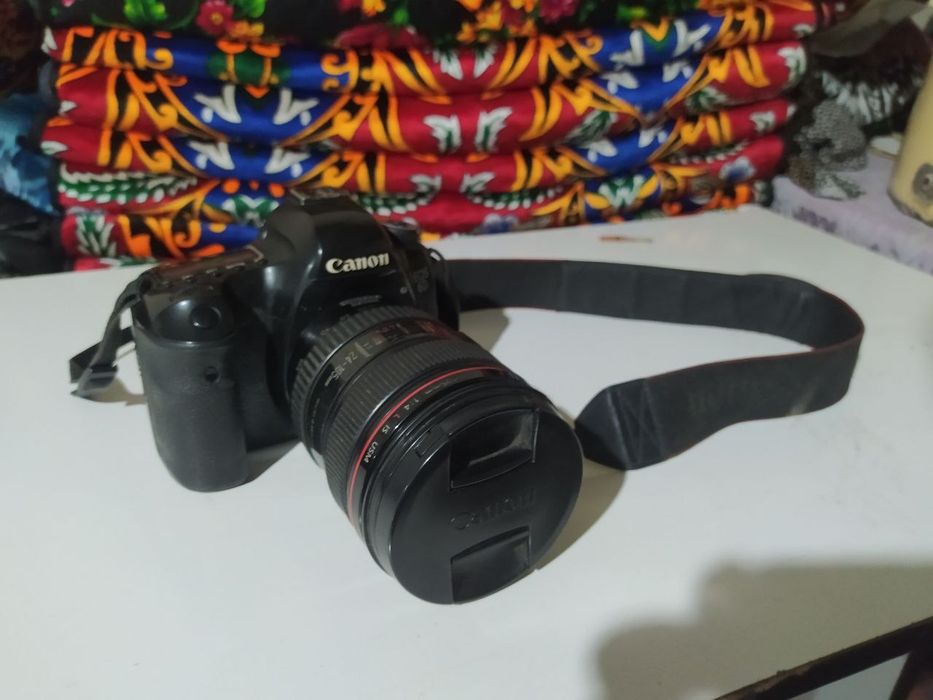Canon 6d kompekt juda arzon beramz srochna puk kereligi uchun