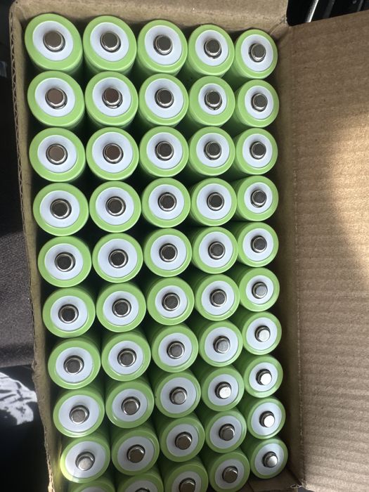 Celule baterie 3000mah 3.7v 8 lei buc