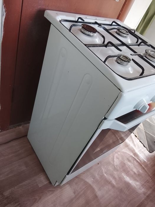 Газовая плита INDESIT