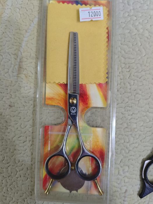 Инструменты для парикмахера