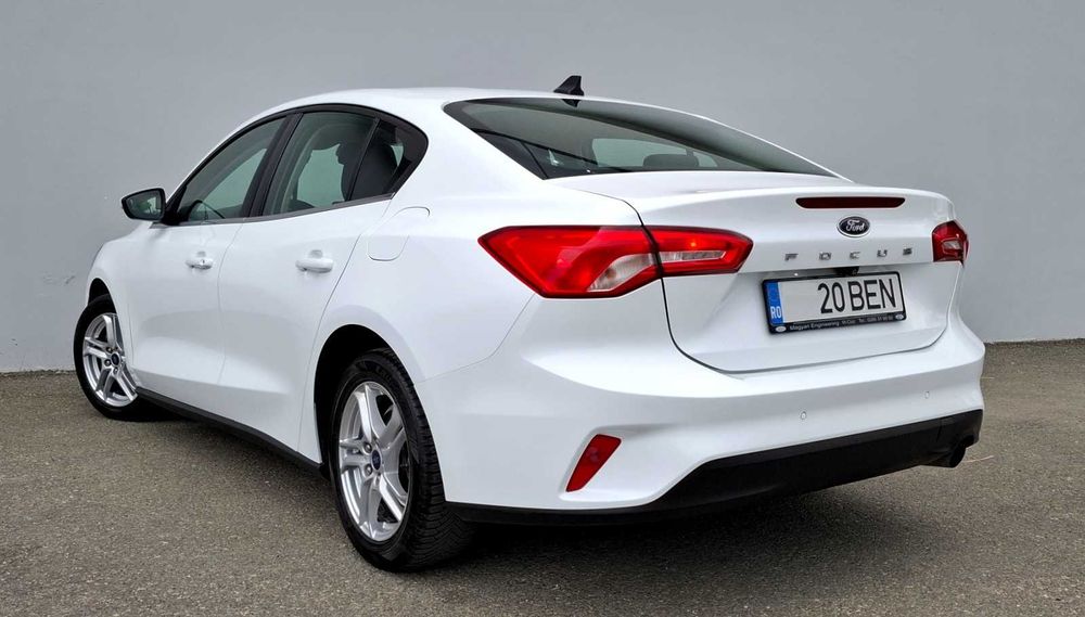FORD Focus 2021 — imagine 3