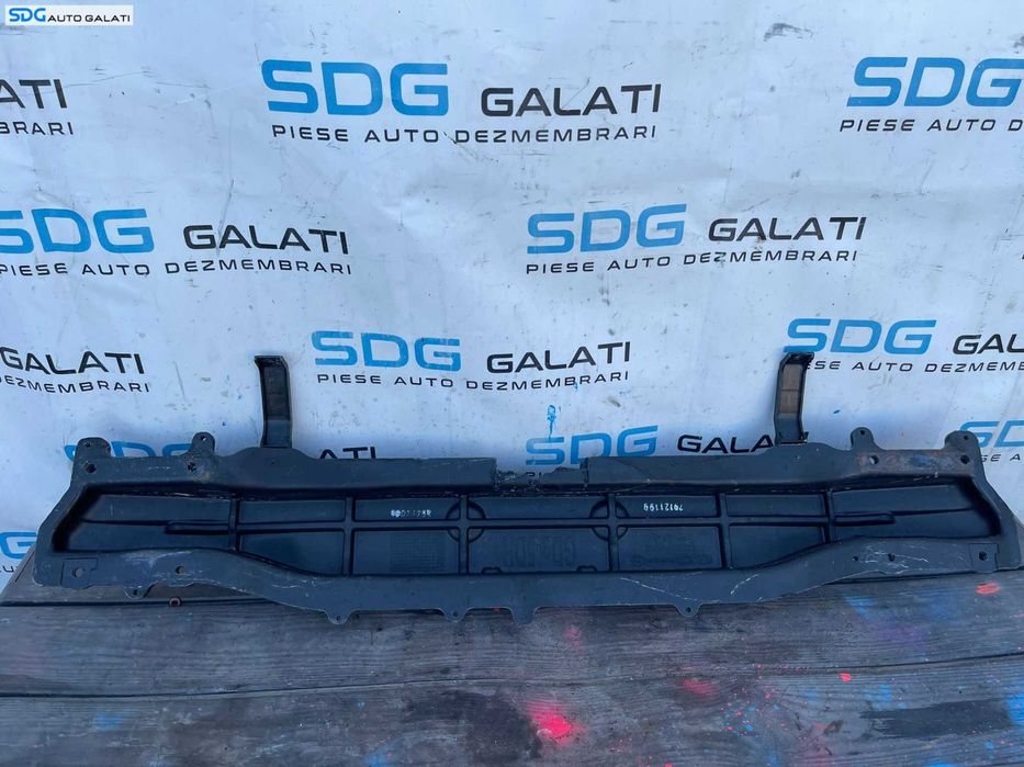 Armatura Intaritura de la Bara Spoiler Spate Hyundai i30 2011 - 2015 Cod 86631-A6000 [2024]