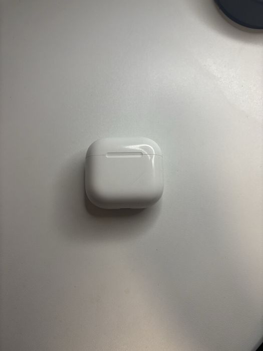 Airpods 4 anc - 1 година гаранция