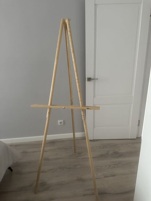 Мольберт мольберт