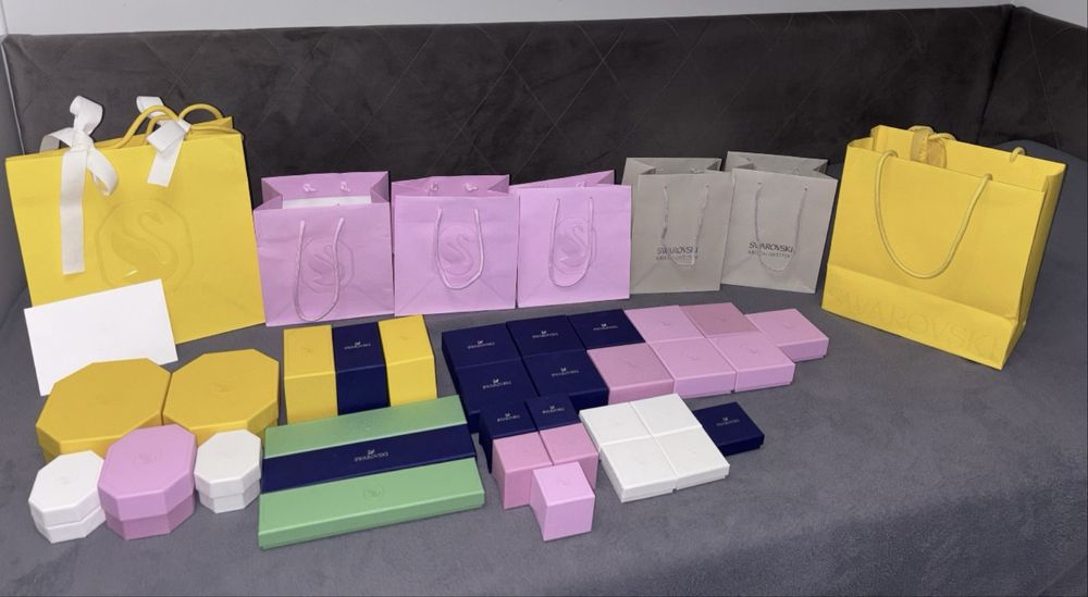 Кутии и пликчета за бижута SWAROVSKI