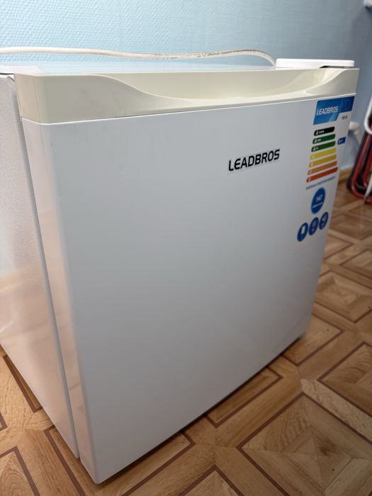 Морозильник Leadbros