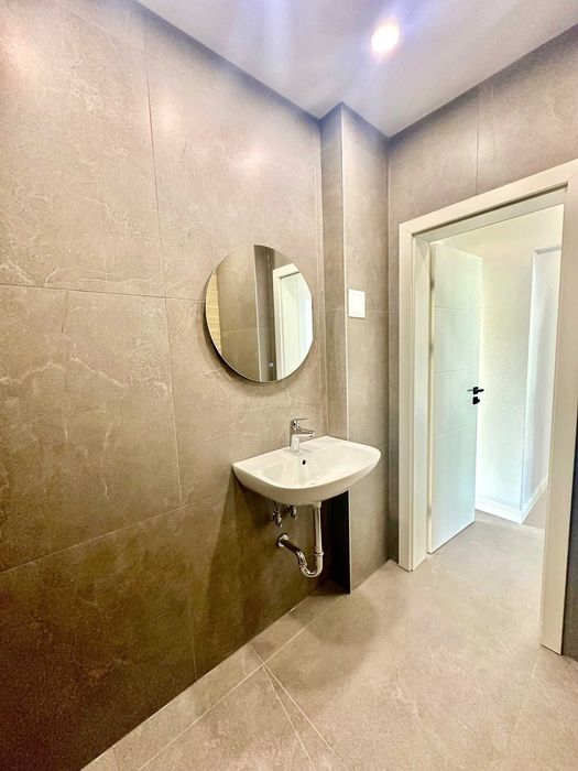 Продава се Четиристаен апартамент в София, Банишора - 90 кв.м за 1757 €/кв.м - Снимка #18