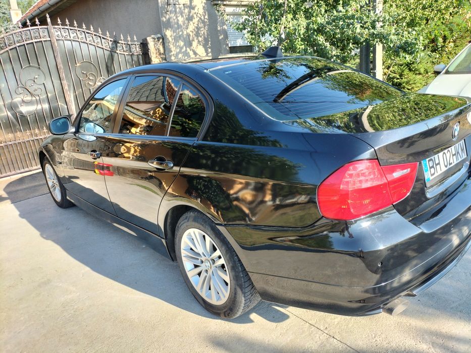 Bmw e90 lci, 2010 1600cm3