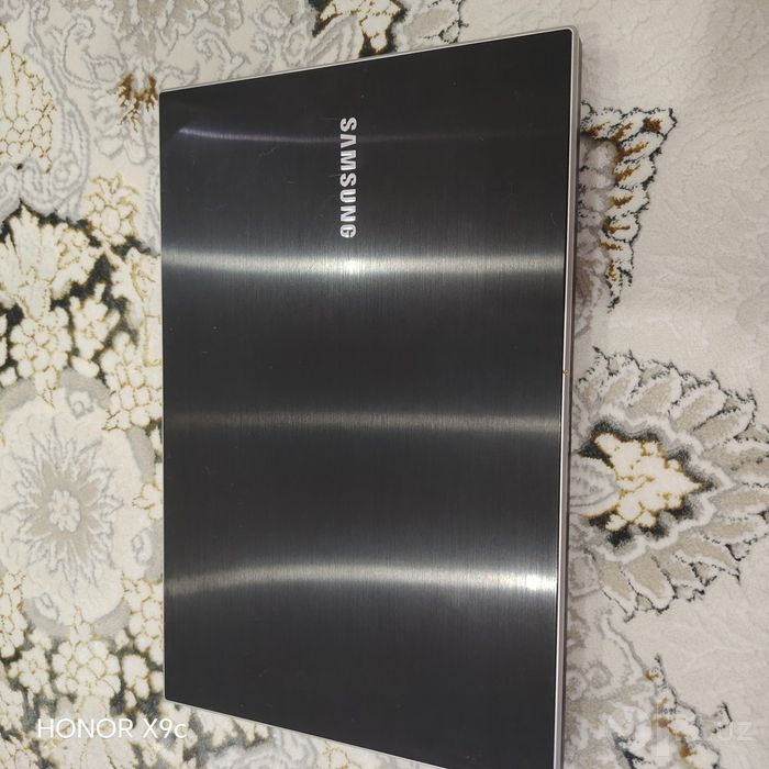 Noutbuk Samsung koreyskiy original