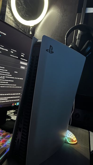 Playstation 5 + suport si 2 controllere