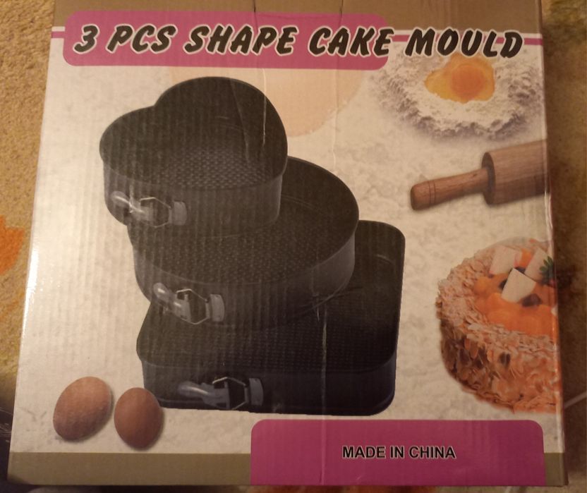 Set 3 tăvi pentru tort