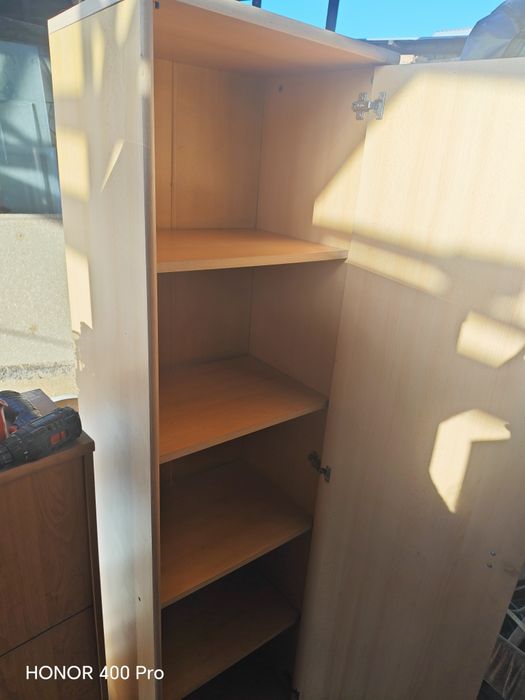 Продам 3 шкафа в среднем состоянии
