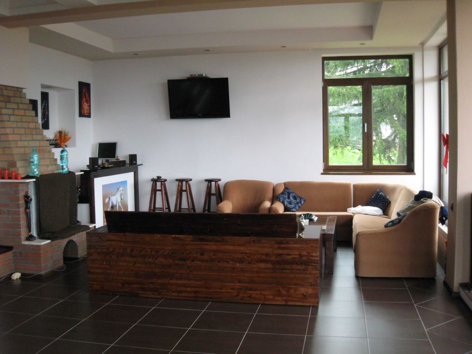 Ofer apartamente in vila pe munte zona Forban-Predeal