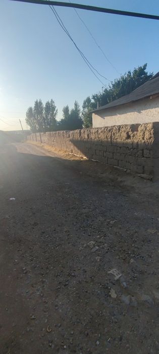 Uy sotiladi nazarbek 13 sotix