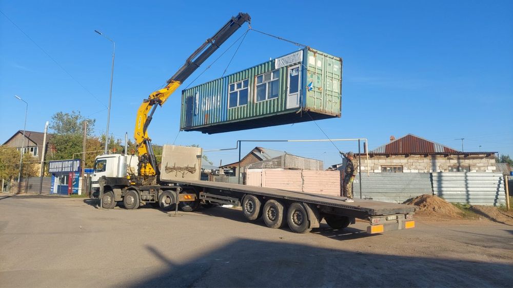 Манипулятор контейнеровоз