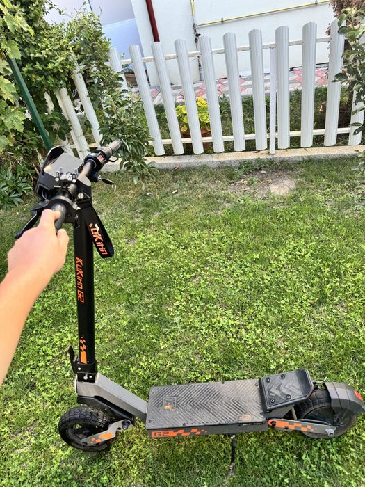 kukirin g2 2000km /schimb cu scuter 49cc cu acte