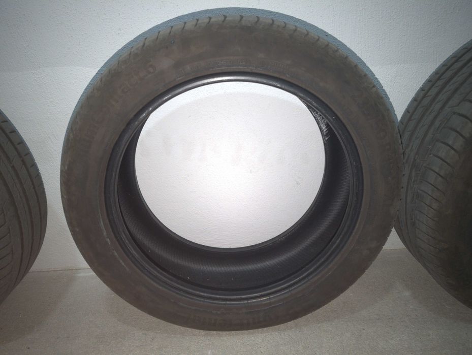 3бр. летни гуми CONTINENTAL 235/50/19 103V XL PremiumContact 6, DOT 23