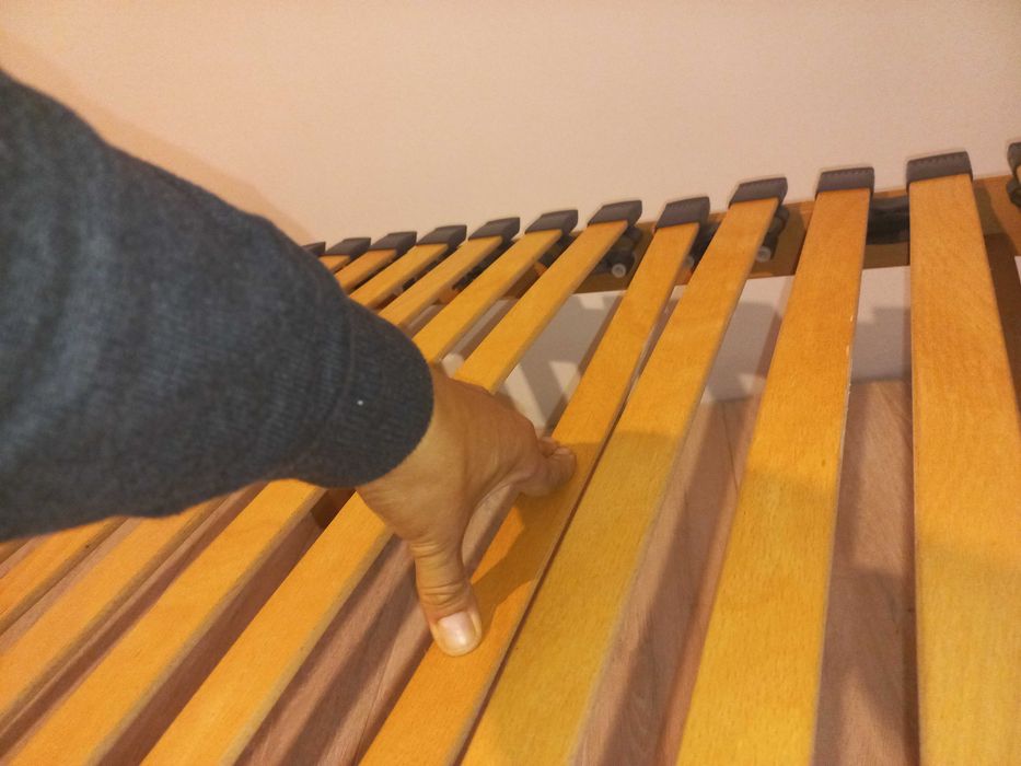 Подматрачна рамка на крачета / легло 82/190