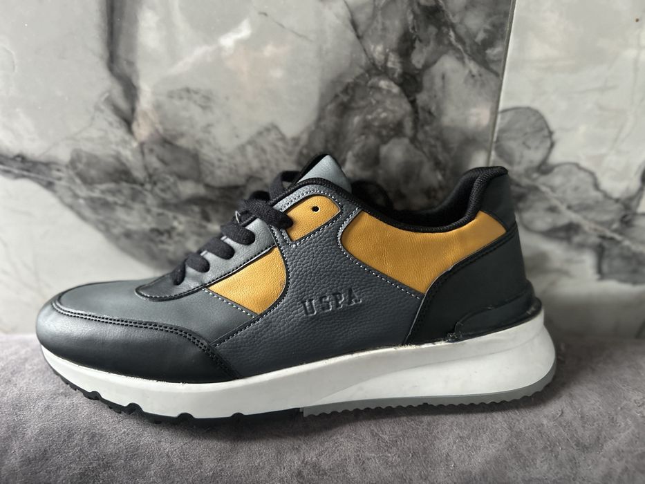 Нови кожени  обувки uspa