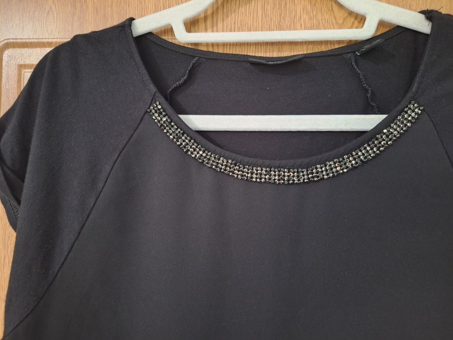 Bluza cu maneca scurta neagră, eleganta, marimea M