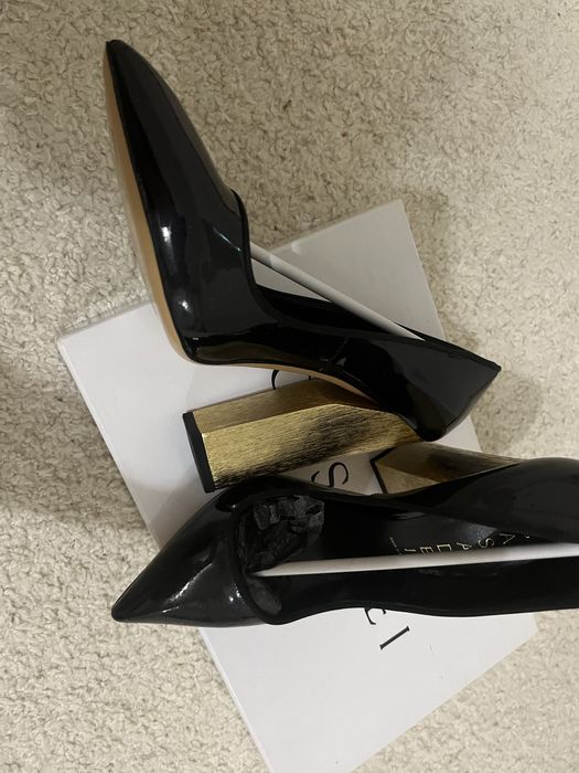 Туфли Casadei новые