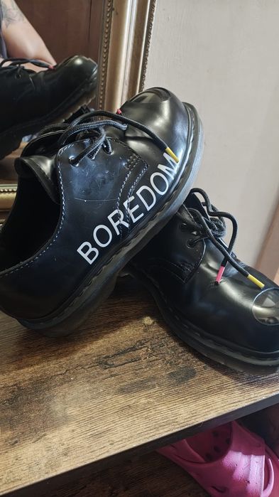 Pantofi Dr Martens X Sex Pistols , ediție limitată,39-40 (24,5 cm) in stare foarte buna