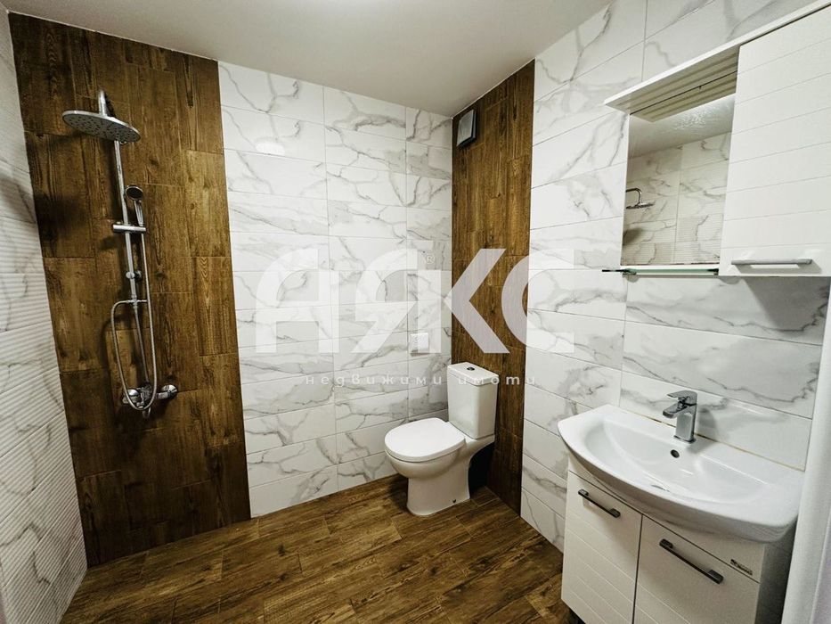 Дава се под наем Тристаен апартамент в София, Красно село - 102 кв.м за 967.47 € - Снимка #4