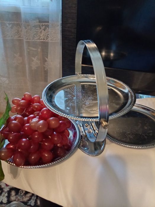 Продам вазы, конфетницы, фужеры