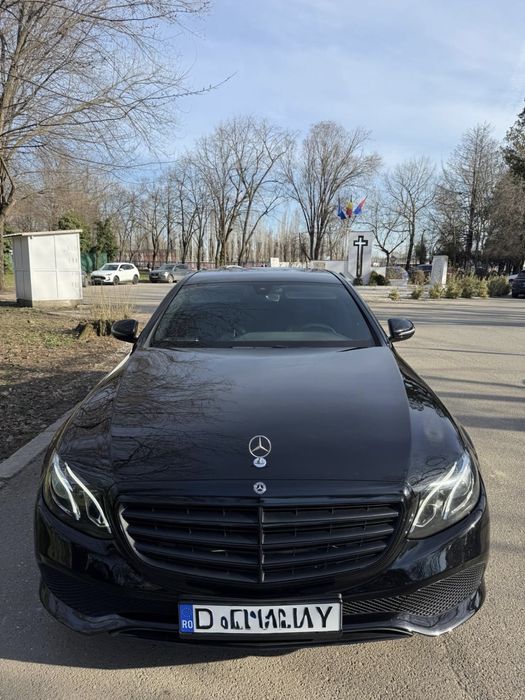 Mercedes E-class W213 E200d 2017 automat 9G-Tronic Full Led Navi